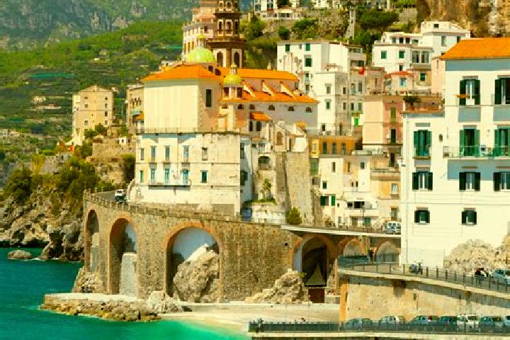 Ella, 38 — Escort in Petrona, Italy