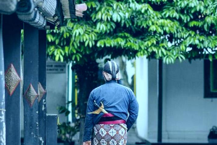 Ella, 38 — Escort in Sendang, Indonesia