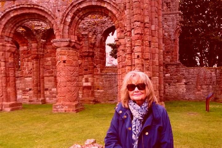 Ella, 38 — Escort in Virginia, Ireland