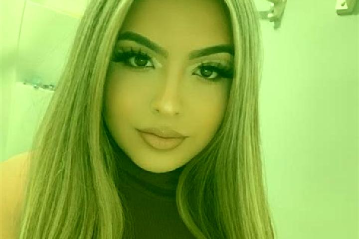 Ella, 39, a blonde amber-eyed latina companion based in Pidsandawan. Offering BDSM, 69. Available for incall and outcall, day and evening dates.