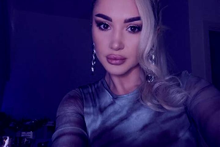 Ella, 39, a blonde grey-eyed mediterranean companion based in Balderrama. Offering BDSM, Travel Companion, A-Level, GFE. Available for incall and outcall, ov...