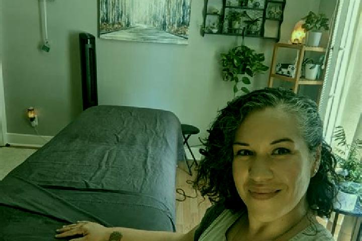 Ella, 39, a brunette dark-eyed latina companion based in Carneirinho. Offering Overnight, Prostate Massage, A-Level, Erotic Massage. Available for incall and...