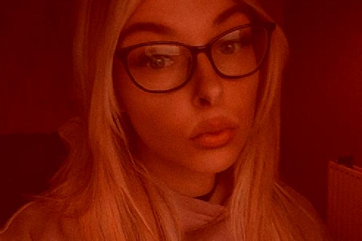 Ella, 39 — Escort in Bonhill, United Kingdom