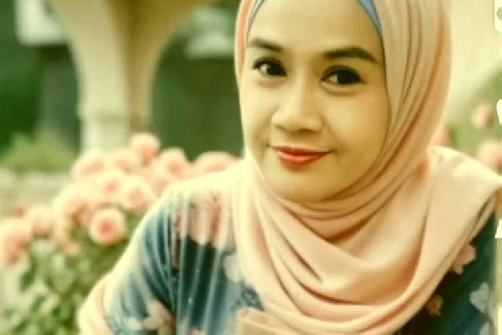 Ella, 39 — Escort in Bukan, Iran