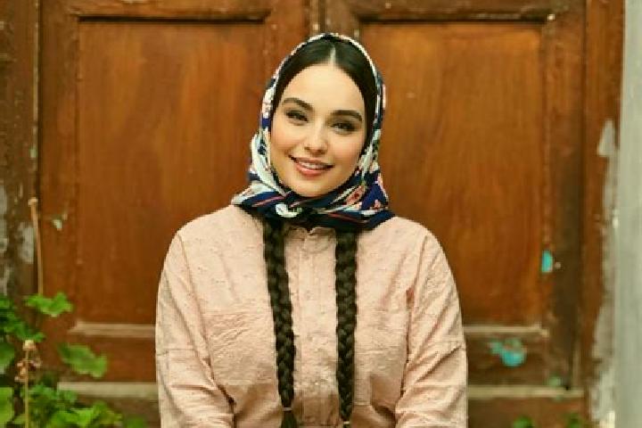 Ella, 39 — Escort in Dargaz, Iran