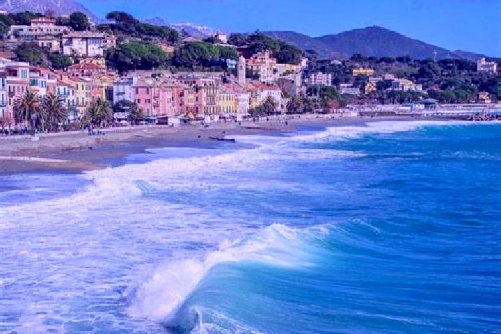Ella, 39 — Escort in San Niccolo di Celle, Italy