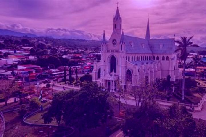 Ella, 39 — Escort in San Rafael Arriba, Costa Rica