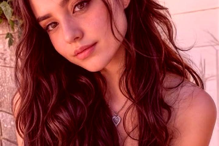 Ellie, 20, a black hazel-eyed indian companion based in Mansfield City. Offering Girlfriend Experience, Tantra, OWO, Travel Companion. Available for incall a...