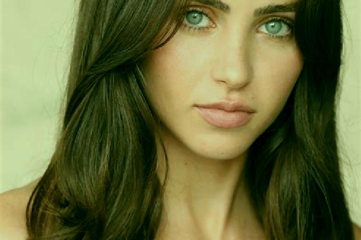 Ellie, 20, a brunette brown-eyed asian companion based in Pecy. Offering Domination, 69, Party Girl, OWO, Deep French Kissing. Available for incall and outca...