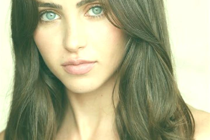 Ellie, 20, a brunette brown-eyed latina companion based in Kuramae. Offering Prostate Massage, Striptease, Fetish, Dinner Date, CIM. Available for incall and...