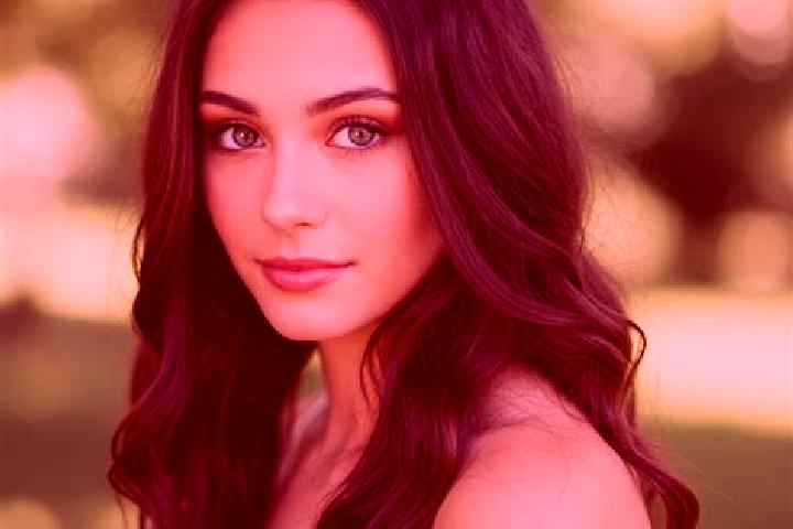 Ellie, 20, a brunette hazel-eyed middle eastern companion based in Zipacon. Offering Prostate Massage, Tantra, GFE, OWO, Deep French Kissing. Available for i...