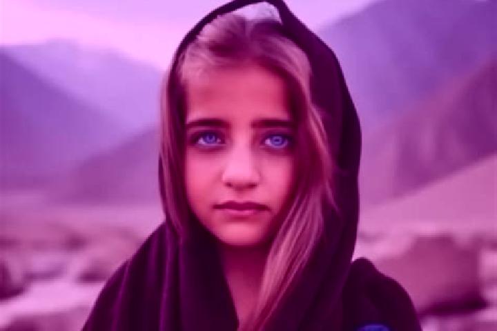 Ellie, 20, a dark blonde amber-eyed middle eastern companion based in San Vicente de Pusir. Offering CIM, 69, GFE. Available for incall and outcall, overnigh...