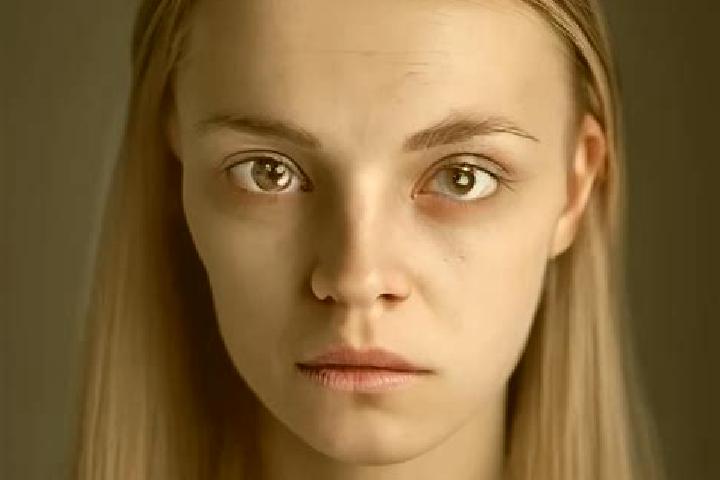 Ellie, 20, a red brown-eyed slavic companion based in Nagbukel. Offering BDSM, 69, OWO, A-Level. Available for incall and outcall, day and evening dates.