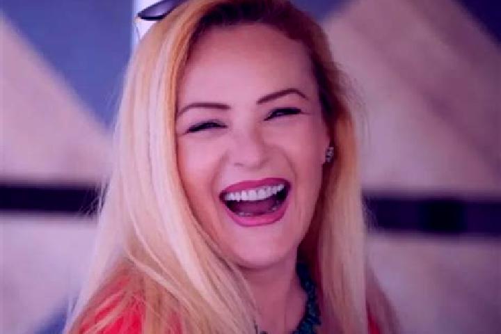 Ellie, 20 — Escort in Besiri, Turkey
