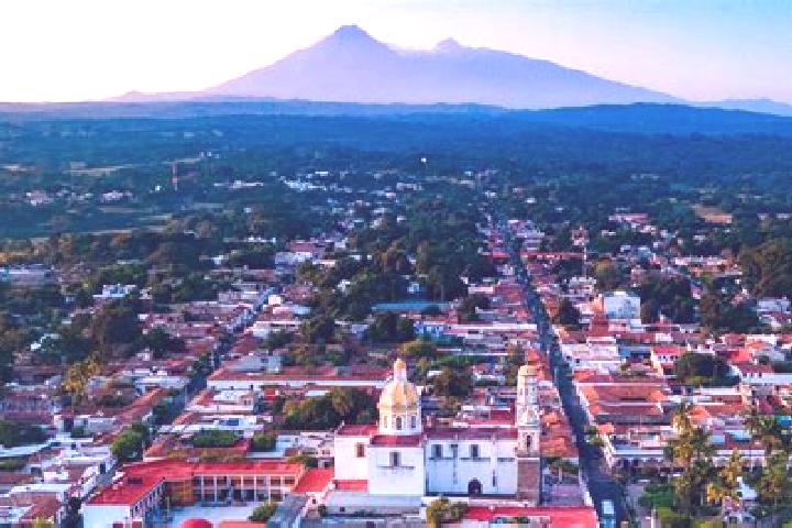 Ellie, 20 — Escort in Comala, Mexico
