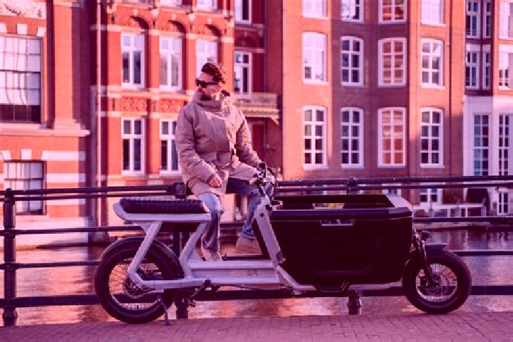 Ellie, 20 — Escort in Knesselare, Belgium