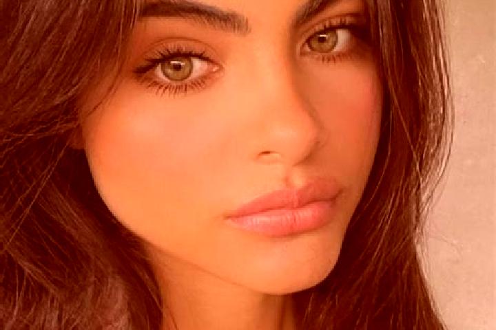 Ellie, 21, a chestnut green-eyed indian companion based in Raciborz. Offering BDSM, Massage, Striptease, Overnight, Fetish. Available for incall and outcall,...