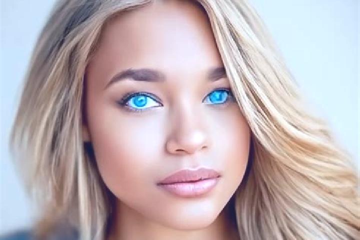 Ellie, 21, a dark blonde blue-eyed latina companion based in Xuchitlan. Offering A-Level, 69, Girlfriend Experience. Available for incall and outcall, overni...
