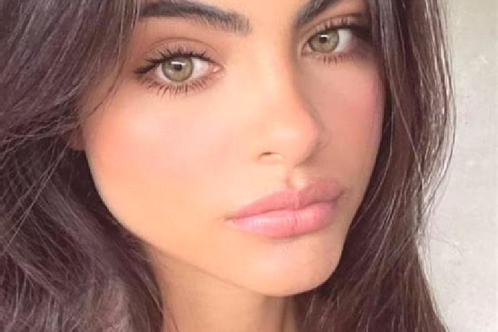 Ellie, 21, a dark blonde hazel-eyed middle eastern companion based in Hajji Abdal. Offering Overnight, Party Girl, Girlfriend Experience. Available for incal...