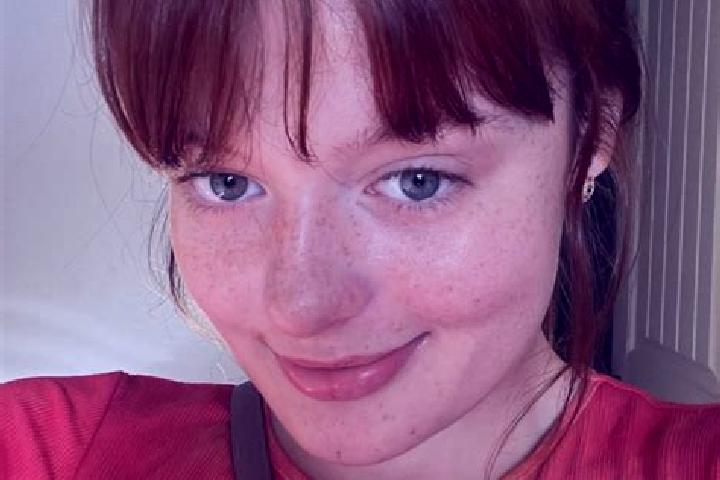 Ellie, 21, a red blue-eyed caribbean companion based in Gaigeturi. Offering Girlfriend Experience, Dinner Date, Travel Companion, Couples, OWO. Available for...