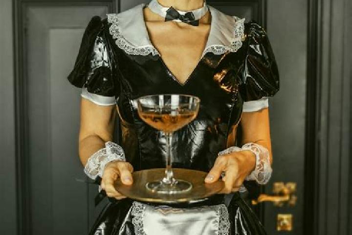 Ellie, 21, a red brown-eyed caucasian companion based in San Silverio. Offering BDSM, Duos, A-Level, Fetish, Party Girl. Available for incall and outcall, da...