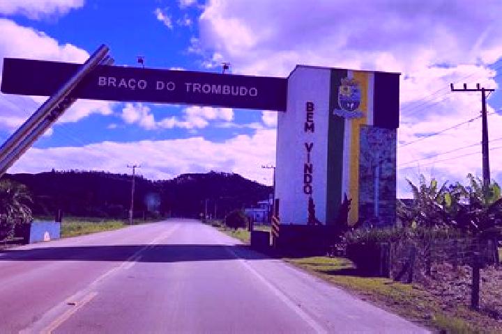 Ellie, 21 — Escort in Braco do Trombudo, Brazil