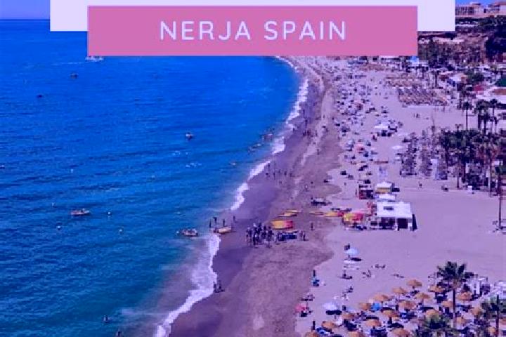 Ellie, 21 — Escort in Burriana, Spain