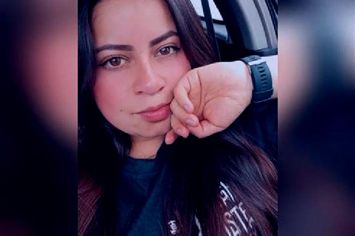 Ellie, 21 — Escort in Gonzalo Vasquez, Panama