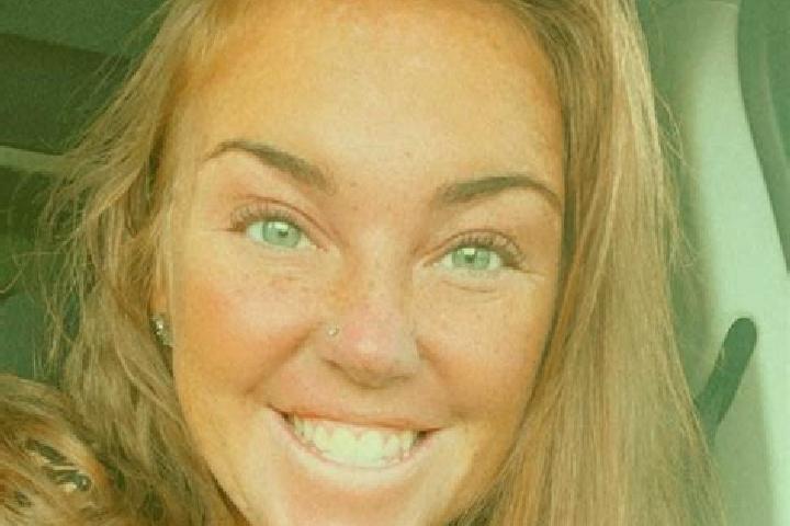 Ellie, 21 — Escort in Hurlock, United States