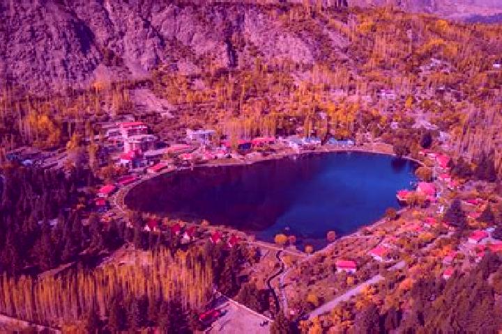 Ellie, 21 — Escort in Kandiari, Pakistan