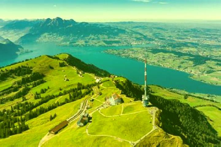 Ellie, 21 — Escort in Tall-e Rigi, Iran