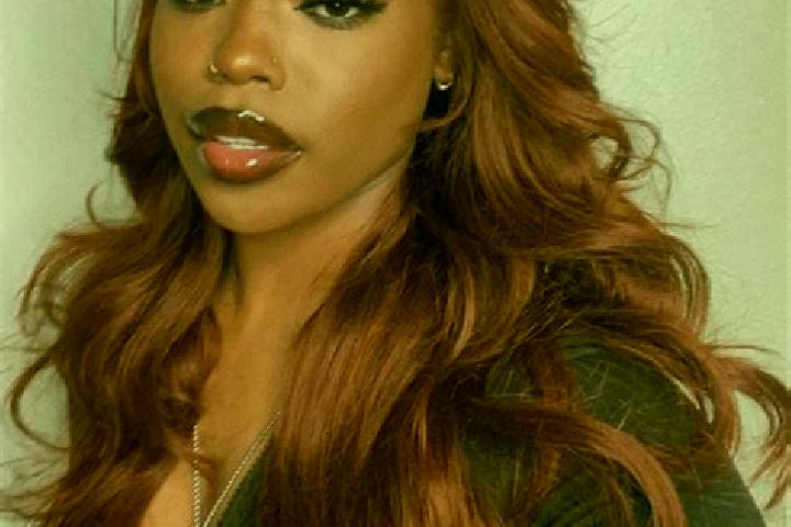 Ellie, 22, a auburn amber-eyed ebony companion based in Anso. Offering Fetish, Dinner Date, CIM. Available for incall and outcall, day and evening dates.