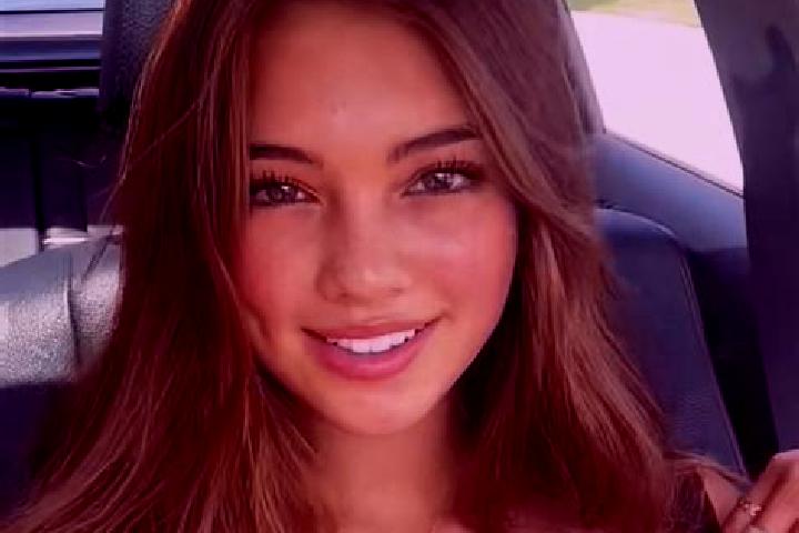 Ellie, 22, a brunette amber-eyed latina companion based in Pudak. Offering Fetish, Couples, Travel Companion. Available for incall and outcall, overnight boo...
