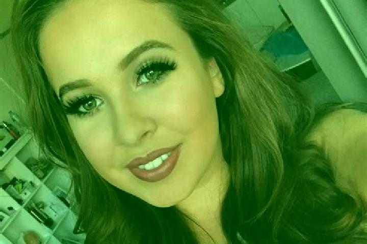 Ellie, 22, a chestnut brown-eyed caucasian companion based in Supitca. Offering Party Girl, Fetish, Erotic Massage. Available for incall and outcall, day and...