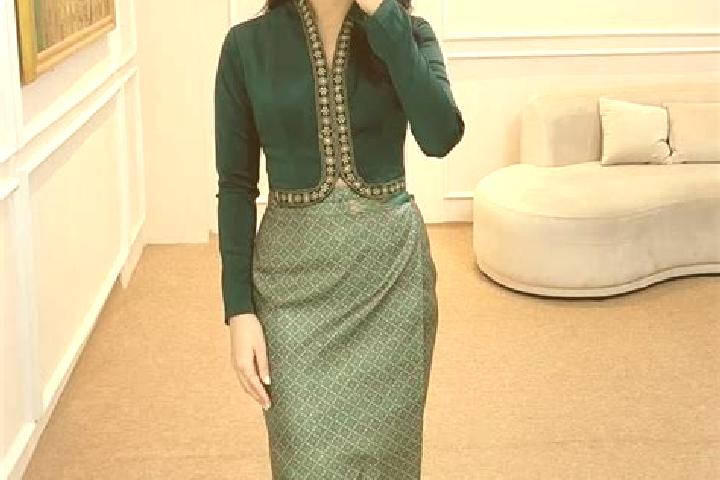 Ellie, 22 — Escort in Hpaung Saing, Myanmar