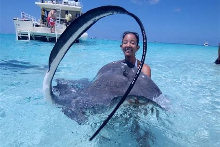 Ellie, 22 — Escort in Spot Bay, Cayman Islands