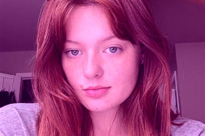 Ellie, 23, a auburn grey-eyed european companion based in Bozeman. Offering Duos, Girlfriend Experience, Dinner Date. Available for incall and outcall, overn...