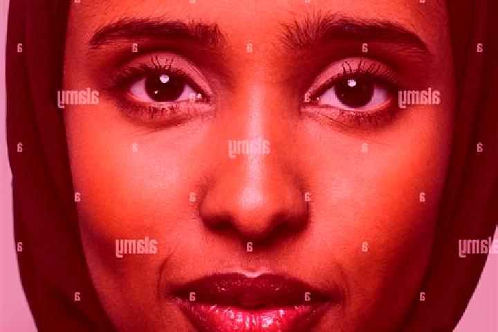 Ellie, 23, a black brown-eyed middle eastern companion based in Gombi. Offering GFE, Duos, Travel Companion, Domination, A-Level. Available for incall and ou...