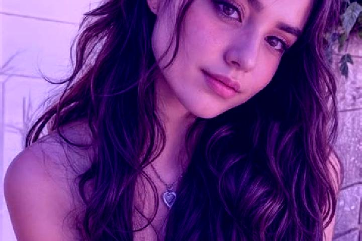Ellie, 23, a black hazel-eyed indian companion based in Leyuan. Offering BDSM, A-Level, Duos, OWO, Prostate Massage. Available for incall and outcall, overni...