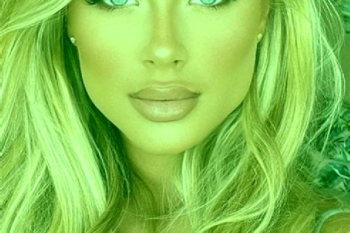 Ellie, 23, a blonde blue-eyed latina companion based in Abouakakro. Offering Dinner Date, Girlfriend Experience, OWO. Available for incall and outcall, day a...