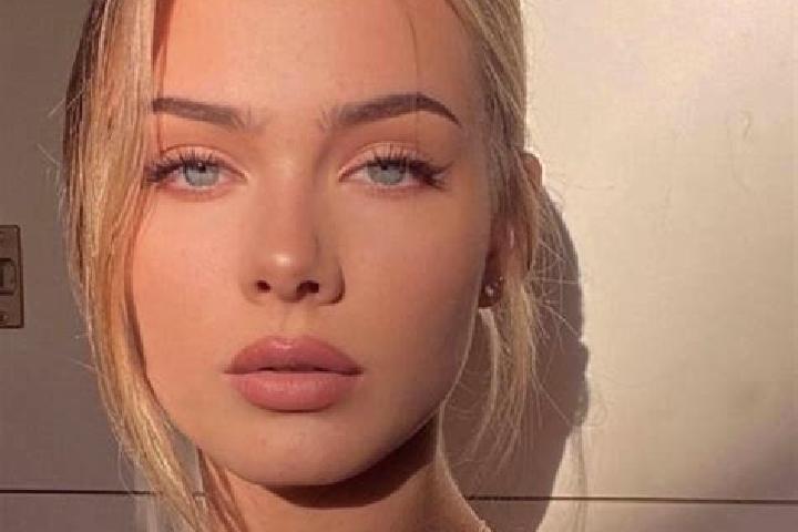 Ellie, 23, a blonde dark-eyed european companion based in Kpana-Ouelasso. Offering Girlfriend Experience, Deep French Kissing, 69, Tantra. Available for inca...