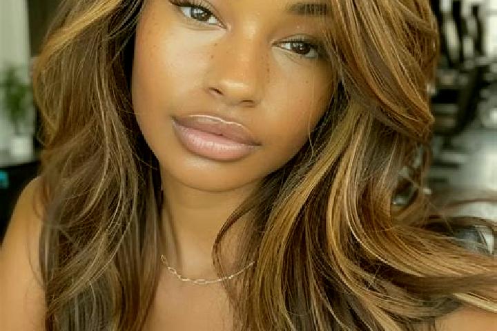 Ellie, 23, a dark blonde hazel-eyed mixed companion based in Bofia. Offering Massage, Girlfriend Experience. Available for incall and outcall, overnight book...
