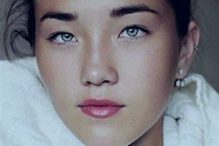 Ellie, 23, a red blue-eyed asian companion based in Fanshi. Offering Roleplay, A-Level, 69, CIM. Available for incall and outcall, overnight bookings available.