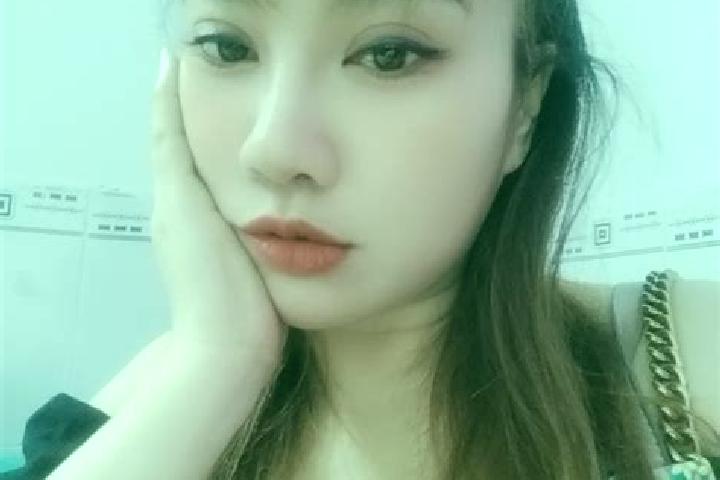 Ellie, 23 — Escort in Canh Nang, Vietnam