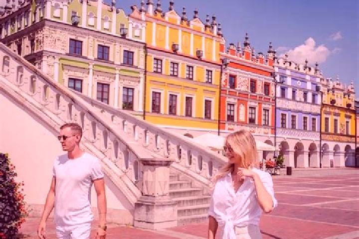 Ellie, 23 — Escort in Janowiec Wielkopolski, Poland