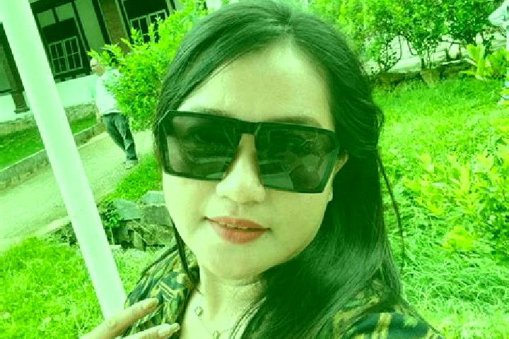 Ellie, 23 — Escort in Kubang, Indonesia