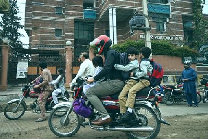 Ellie, 23 — Escort in Lawa, Pakistan