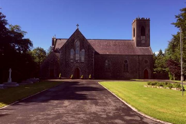 Ellie, 23 — Escort in Moylough, Ireland