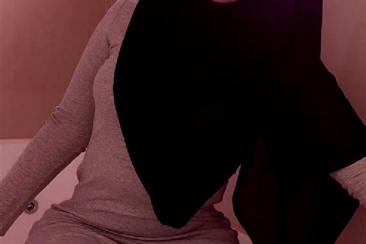 Ellie, 23 — Escort in Qa tabah, Yemen