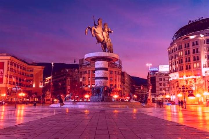Ellie, 23 — Escort in Selce, North Macedonia